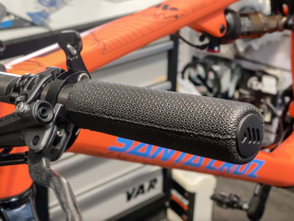 Extralight Grips Black