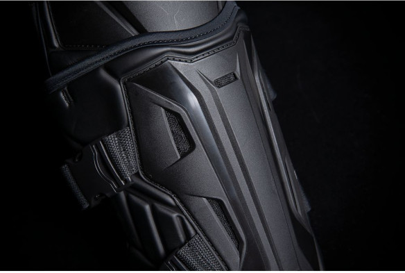 Protectii Moto Genunchi Field Armor 3 Negru