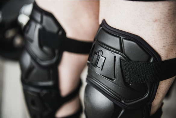 Protectii Moto Genunchi Field Armor 3 Negru