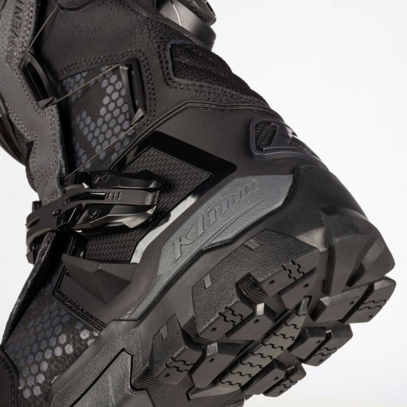 Cizme Adventure GTX