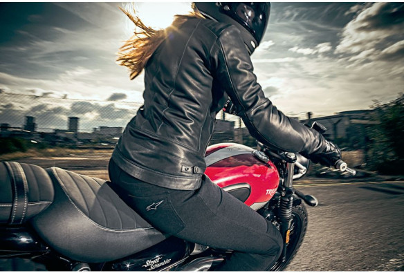 Pantaloni Moto Textili Dama Banshee Short Black