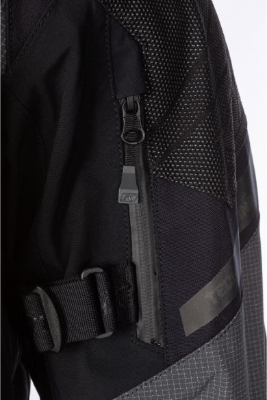 Geaca Moto Textila Badlands Pro A3 Stealth Black