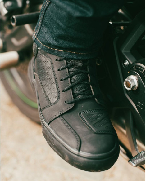 Ghete Moto Chaser Black