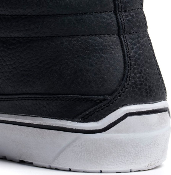 Ghete Moto Street 3 WP Black/Black/White 25
