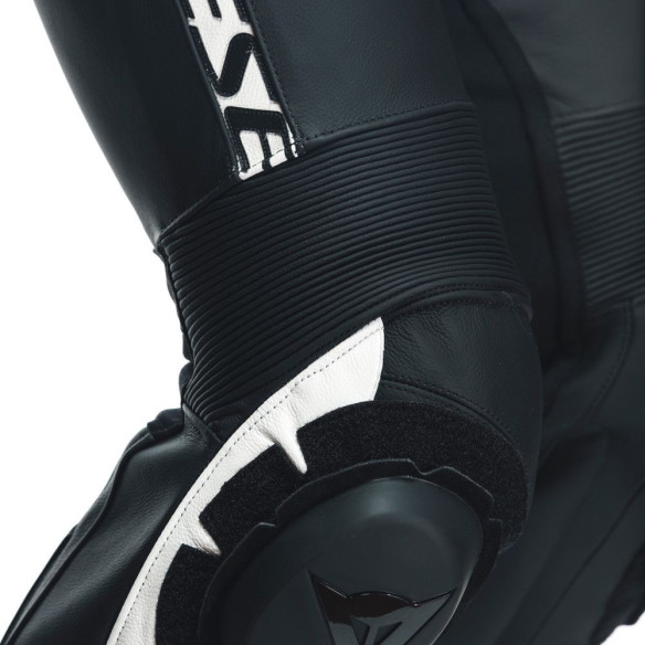 Combinezon Moto Piele Avro 4 2PCS S/T Black/White 25