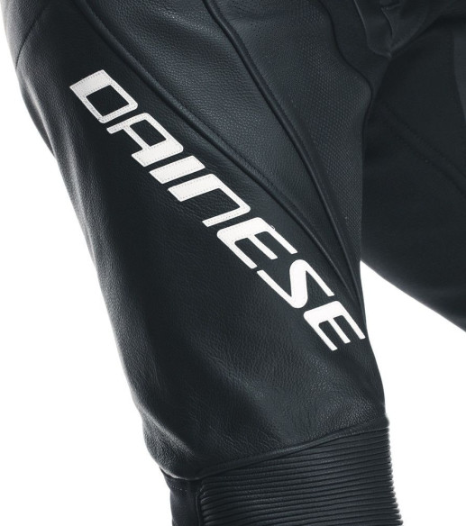 Combinezon Moto Piele Laguna Seca 5 2PCS Perf. Black/Black/White 25