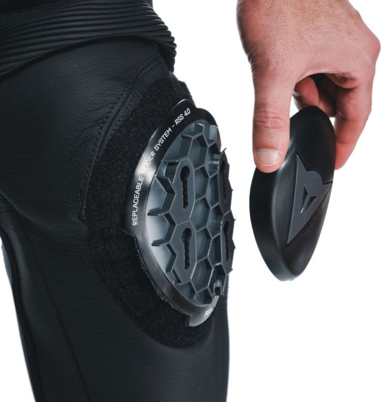 Pantaloni Moto Piele Delta 4 Black/Black 25