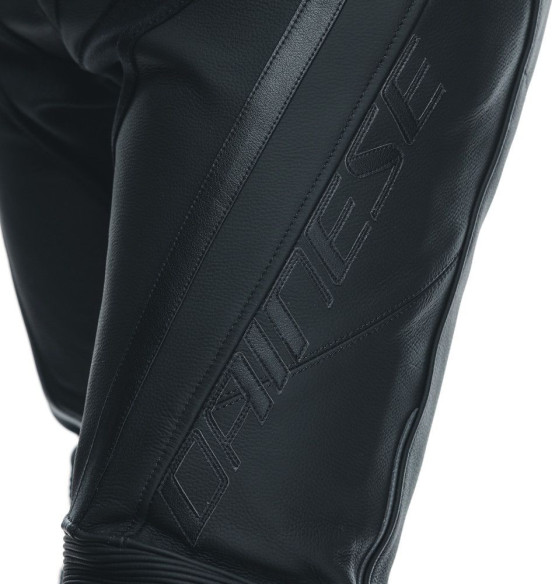 Pantaloni Moto Piele Delta 4 S/T Black/Black 25