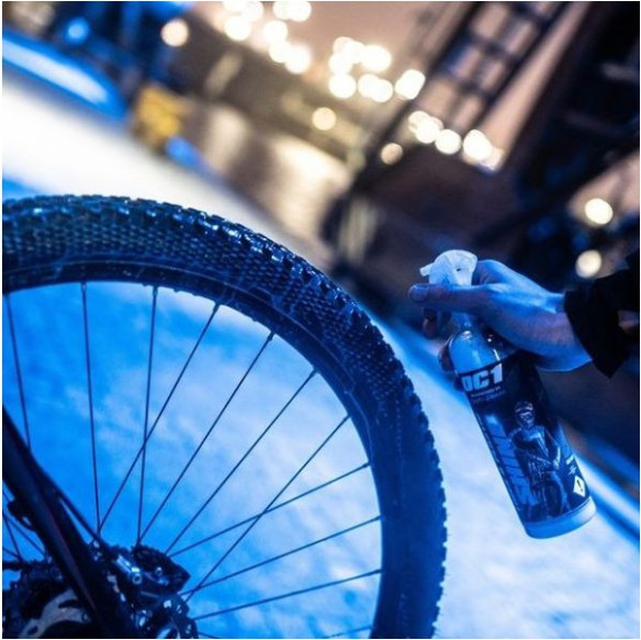 Solutie Bike Tires & Plastic Shine 450 ml
