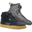 Short Boots