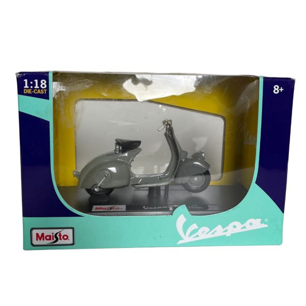 On Road Scale Modells Maisto Scale Model Vespa GTR (1968) Grey/Black 1:18