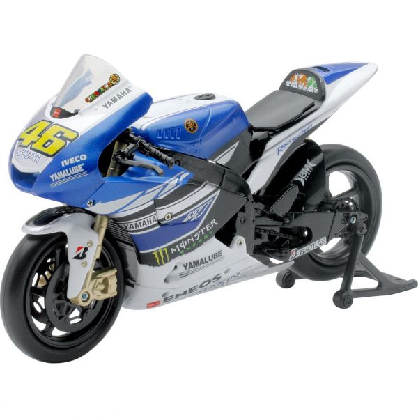 On Road Scale Modells New Ray Scale Model YAMAHA RACING TEAM 2013 VALENTINO ROSSI N