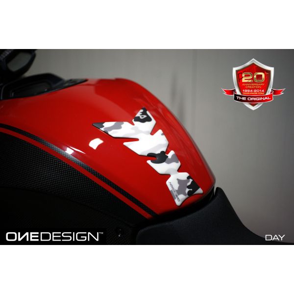 TankPad Moto OneDesign Tankpad Moon Soft Camo Multicolor Alb 43010829 2020
